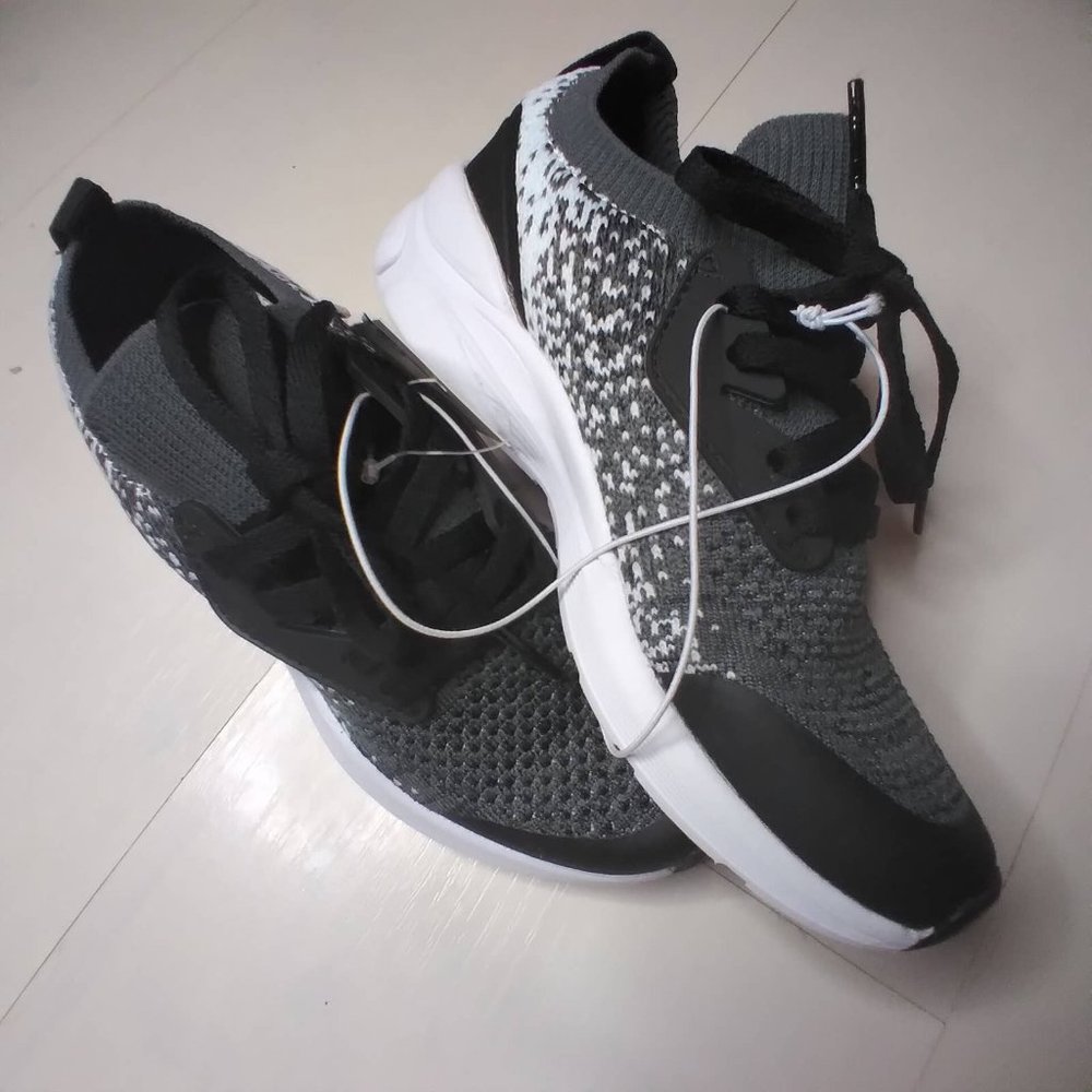 Boys Shoes Sneaker Size 13